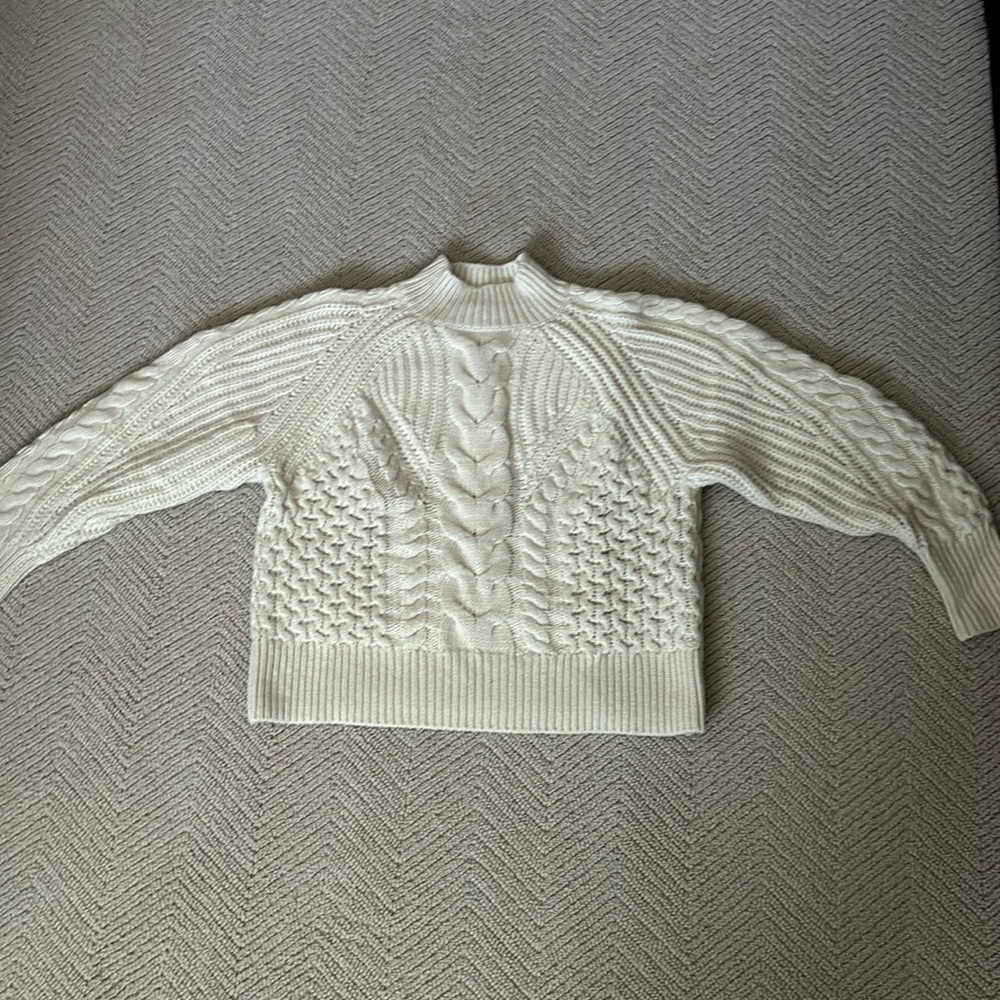 Banana republic 100% cashmere sweater